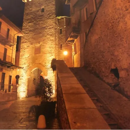 Notre Maison Mathi, Depandance